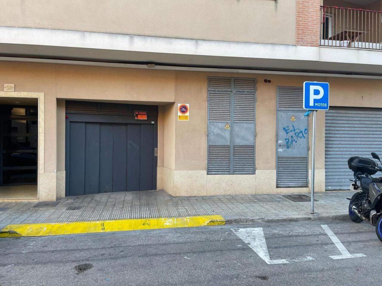 Kairos Home Y Garaje , Algemesi Home Luaran gambar